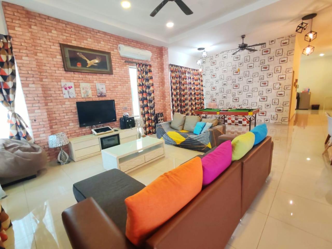 Teluk Batik 17Paradisehome Private Pool Karaoke Snooker Bbq 15Pax Lumut Eksteriør bilde